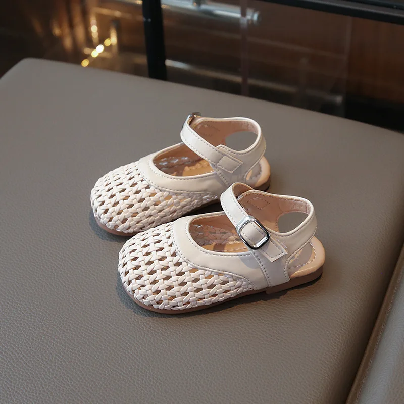 Fashion Woven Style Children Causal Hollow-out Flat Shoes Little Girl Sandal Summer Beach Versatile Kids Princess Half Sandals