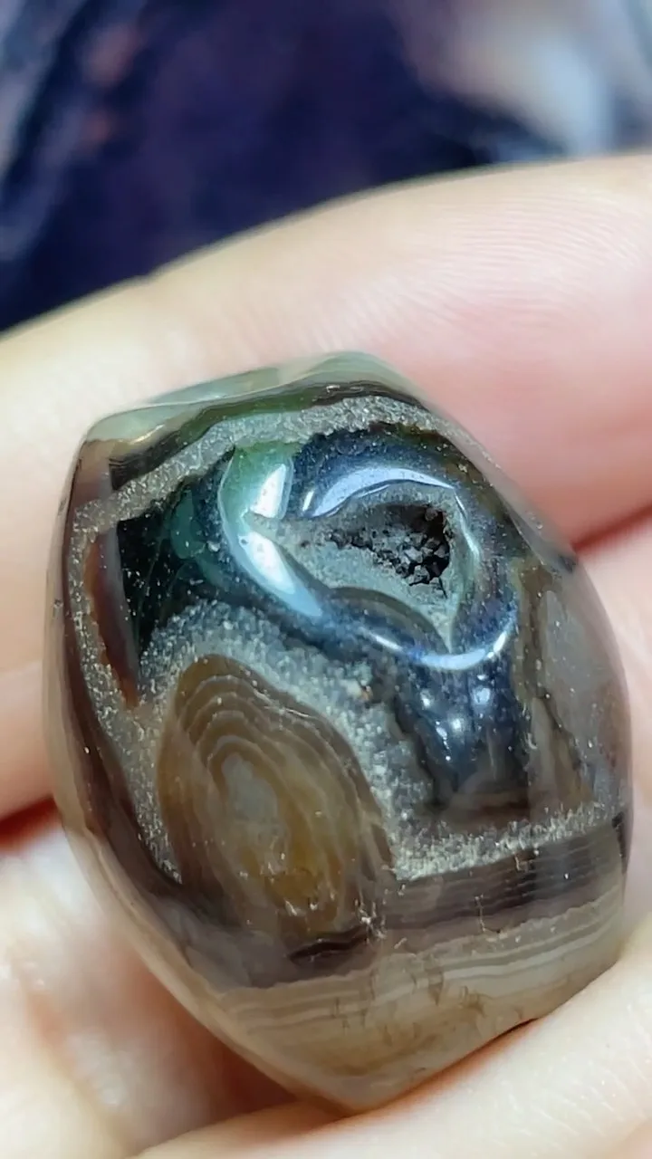 Tibetan Nepalese Himalayan Bead Ancient Agate Old Dzi Talisman eye Bead Amulet
