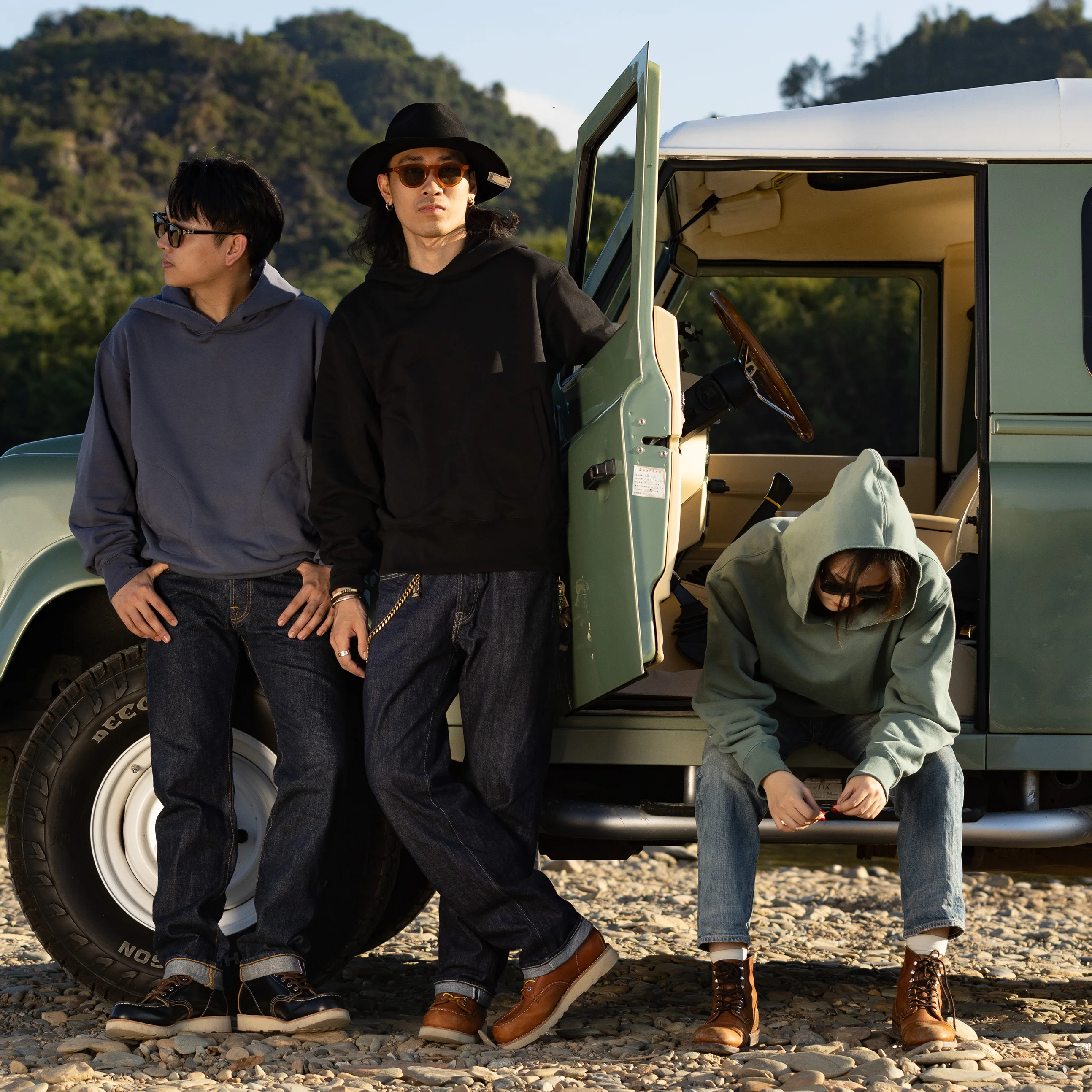 

WY-0004 Super Quality Heavy Thick Long Sleeve Pullover Mans Cozy Flexible 530gsm Cotton Hoodie