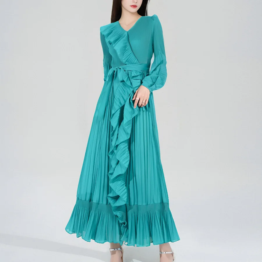 

2024 Latest Design High Quality Pleated Ruffled Maxi Dress for Ladies Irregular Layered Ruffle Woven Casual Party Dress