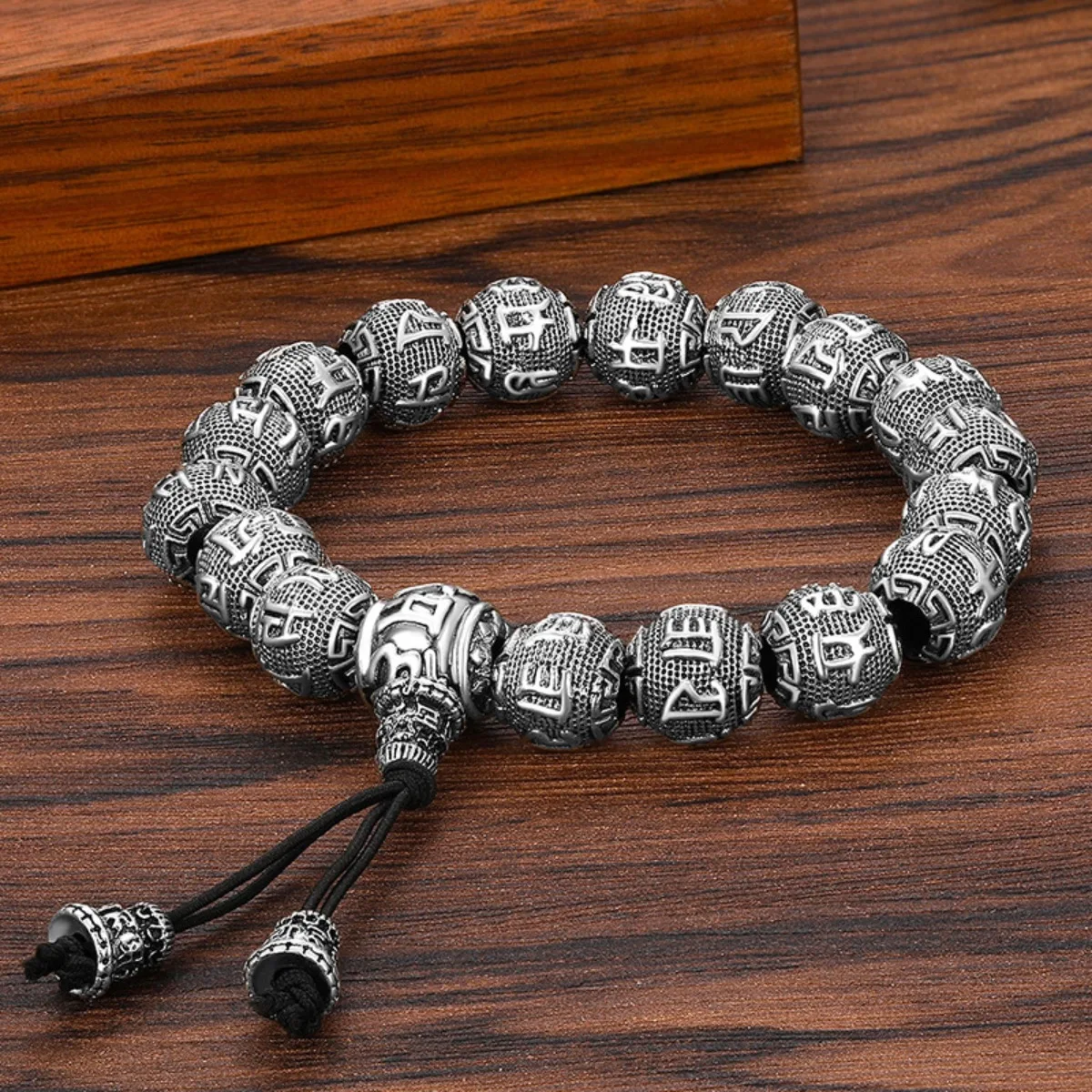 Tibetan Ethnic Silver Color Buddha Bead Bracelet for Men Om Mani Padme Hum Lotus Shaped Vintage Nepal Obsidian Jewelry Wholesale