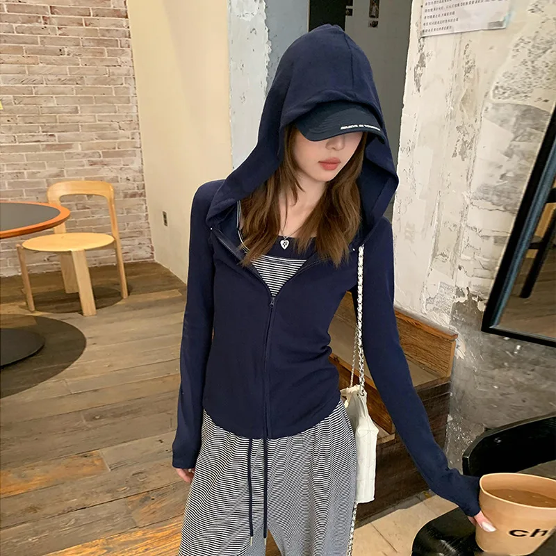 Solid Color Holiday Versatile Long-sleeved Hooded Zipper Jacket Women's Autumn 2026 New Slim-fit Cardigan Korean Versatile Top