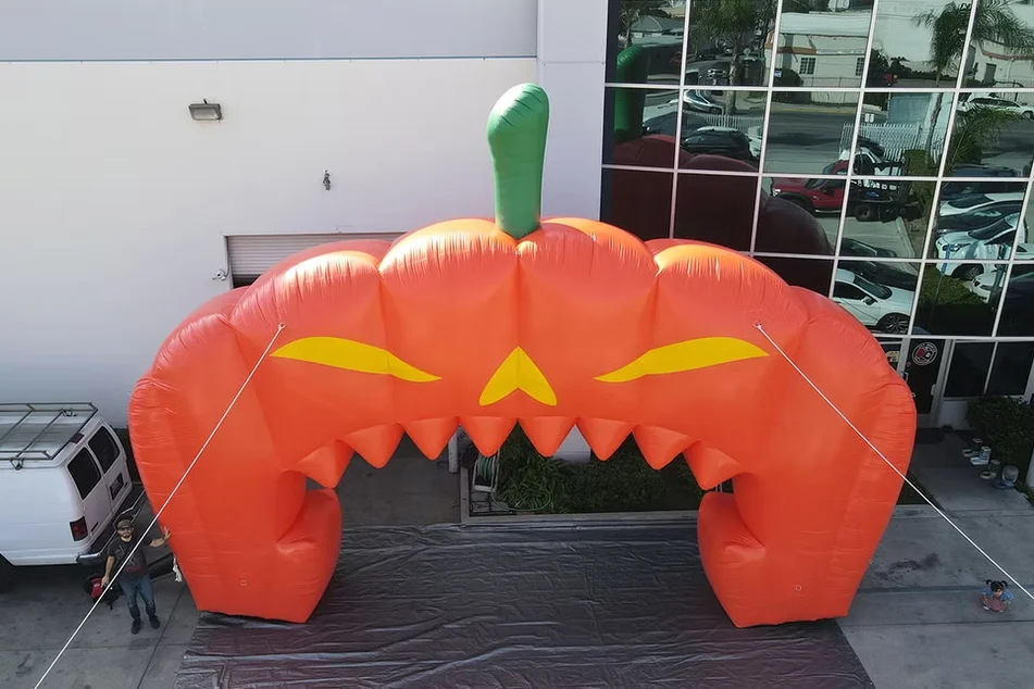 Halloween Cartoon Inflatable Archway Custom Event Entrance Air Arch for Party Festival Decoration for Christmas  Promotion