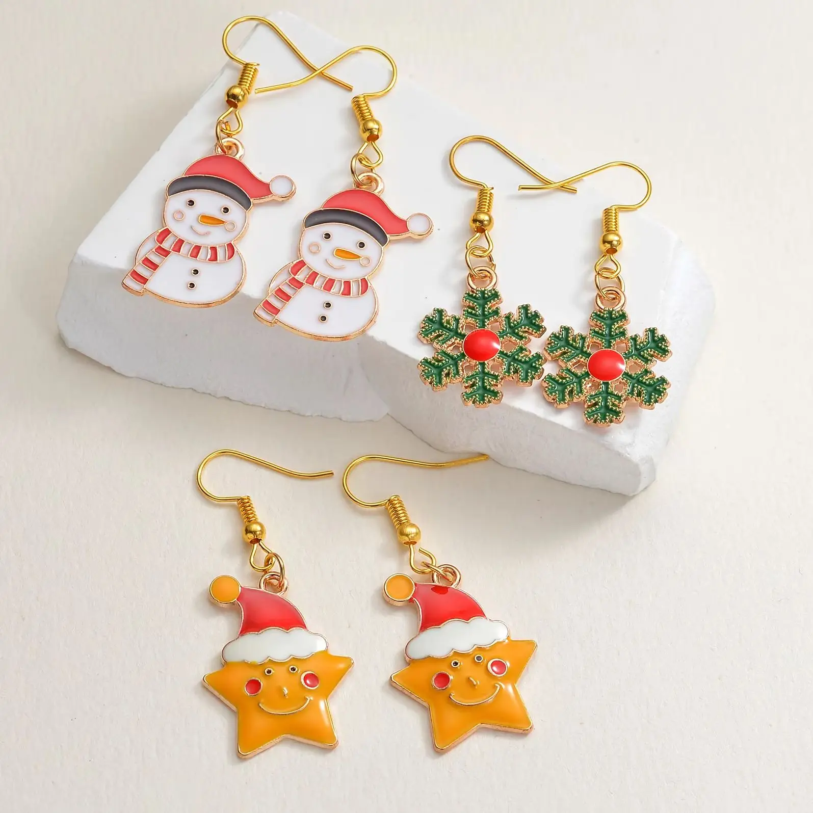3 Pairs Christmas Tree Santa Claus Deer Bell Glove Snowflake Drop Earrings for Women Girls Party Holiday New Year Jewelry Gifts