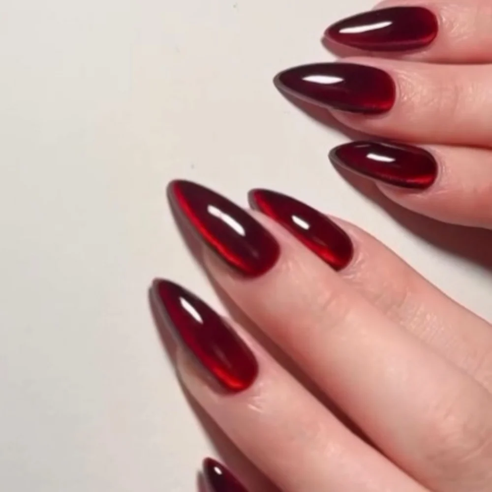 24Pcs Round Head Full Cover Fake Nail Tips Long Stiletto False Nails with Red Cat's Eye Deisgn Wearable Almond Press on Nails