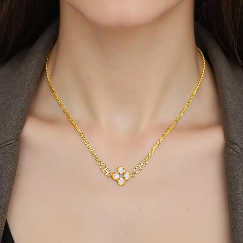 

CH Lucky Four Leaf Clover Necklace Gold Plated Collarbone Chain CH Letter Pendant Sparkling Zirconia Minimalist Jewelry Gift