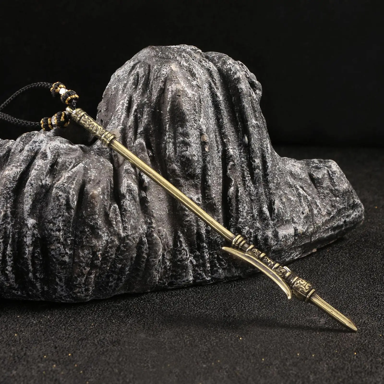 Brass Spear Statue Tiny Copper Figurine Hanging Decor 11.8cm Collectible Gift for Home Car Shelf Bedroom Desk Decoration