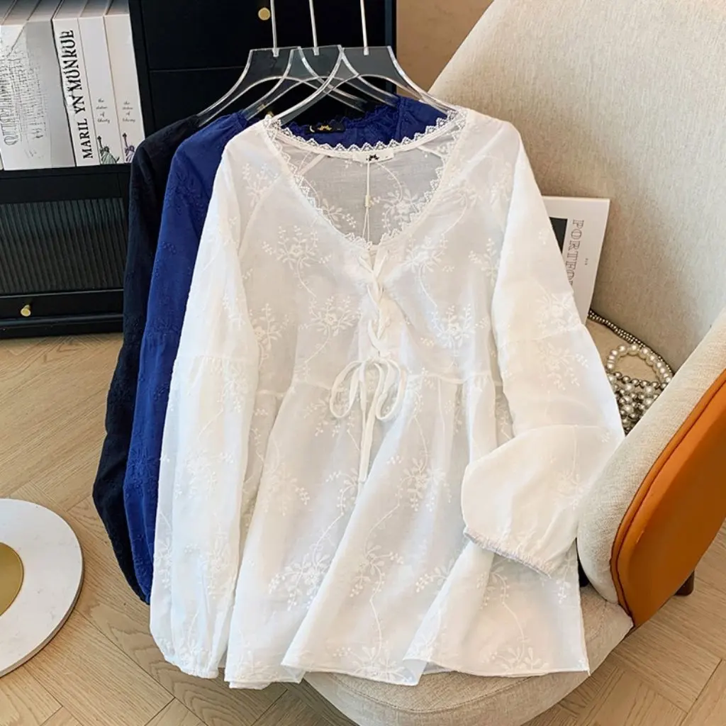 

Extra Large 300kg Women's Korean Style V-Neck Lace-Up Embroidered Shirt Doll Top Spring Autumn New Fashion plus Size