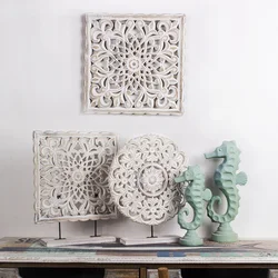 Hollow Carved Wooden Wall Decor Floral Wall Panel Hanging Decor Carved Hanging Ornaments Old Decorative Background Wall Hanging