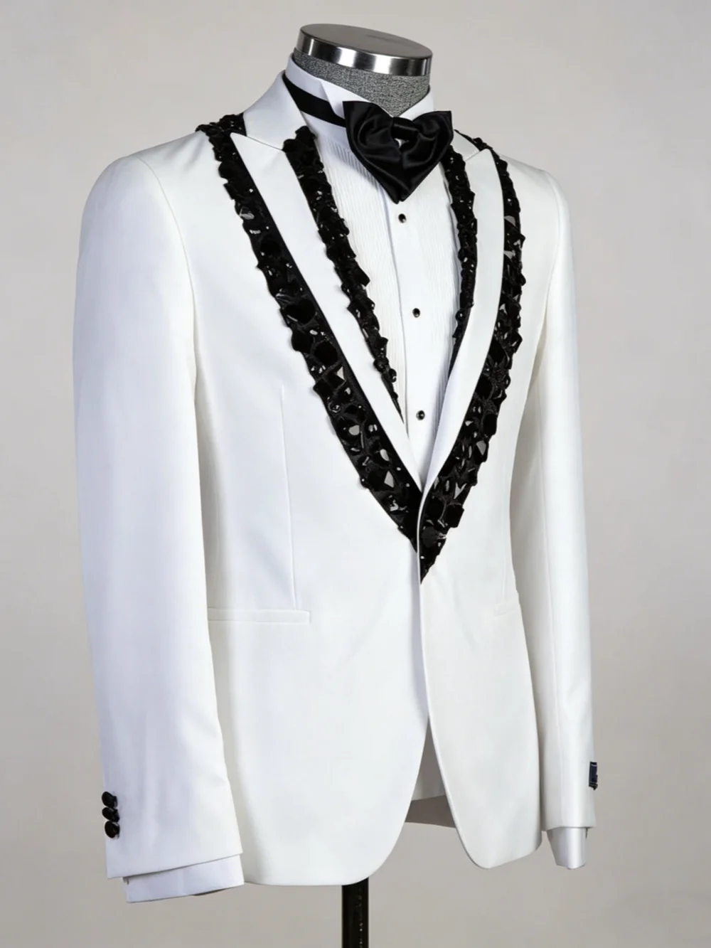 Fashion Crystals Men Blazer Suits One Button Peaked Lapel Jacket Sets Loose Fit Groom Wedding Tuxedos Customized 2 Pieces