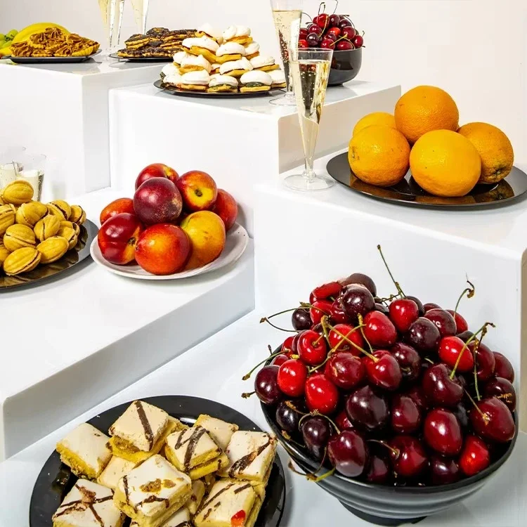 White Portable Wedding Acrylic Cake Stand Unique Buffet Display Event Food Riser Made from PMMA Material