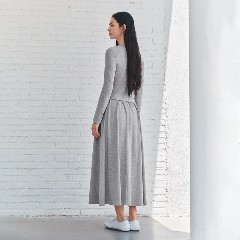 Women's Cropped Top and Long Skirt Two-Piece Set for Fall 2026