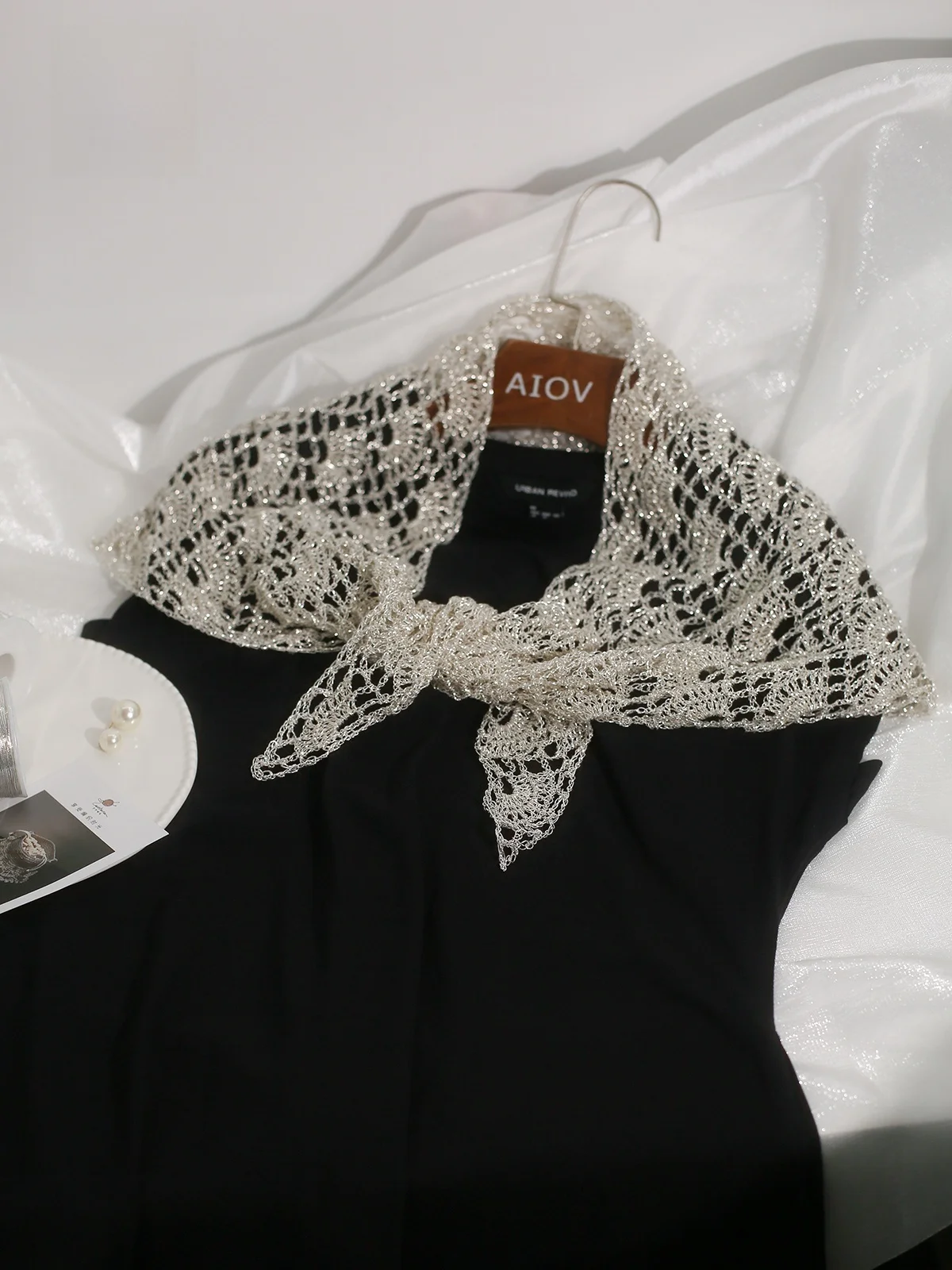 kit-de-materiel-diy-pour-Echarpe-perlee-faite-a-la-main-crochet-fil-argente-brillant-de-luxe-aiguille-a-crochet-pour-accessoires-de-mode
