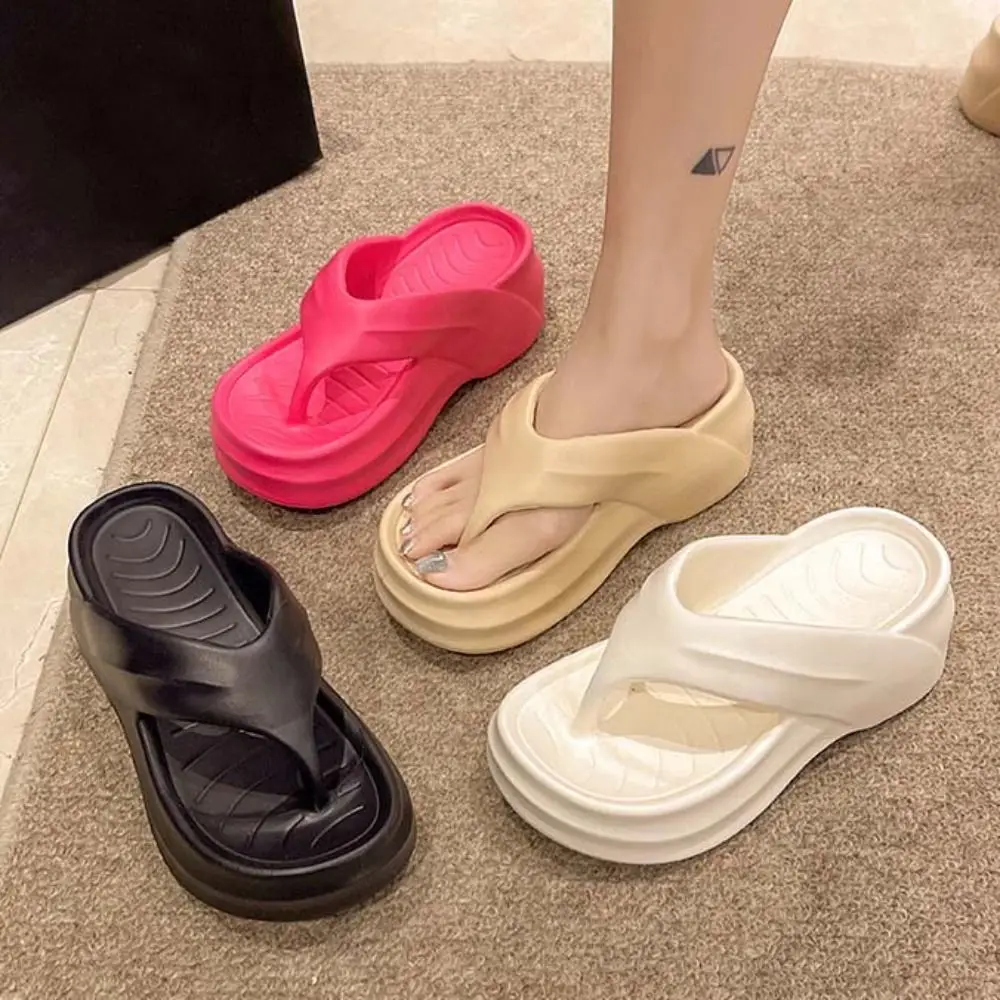 

Ins Style Non-Slip Thick Soled Flip Flops Casual Platform Seaside Slides Sandals INS Soft Slippers Women Summer
