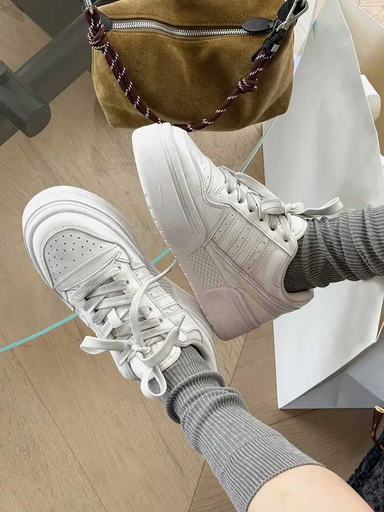 New Outdoor Women Ventilate Lace Up Thick Platform Running Comfortable Joggers Sport Trainers Sneakers Shoes Female Skateboard