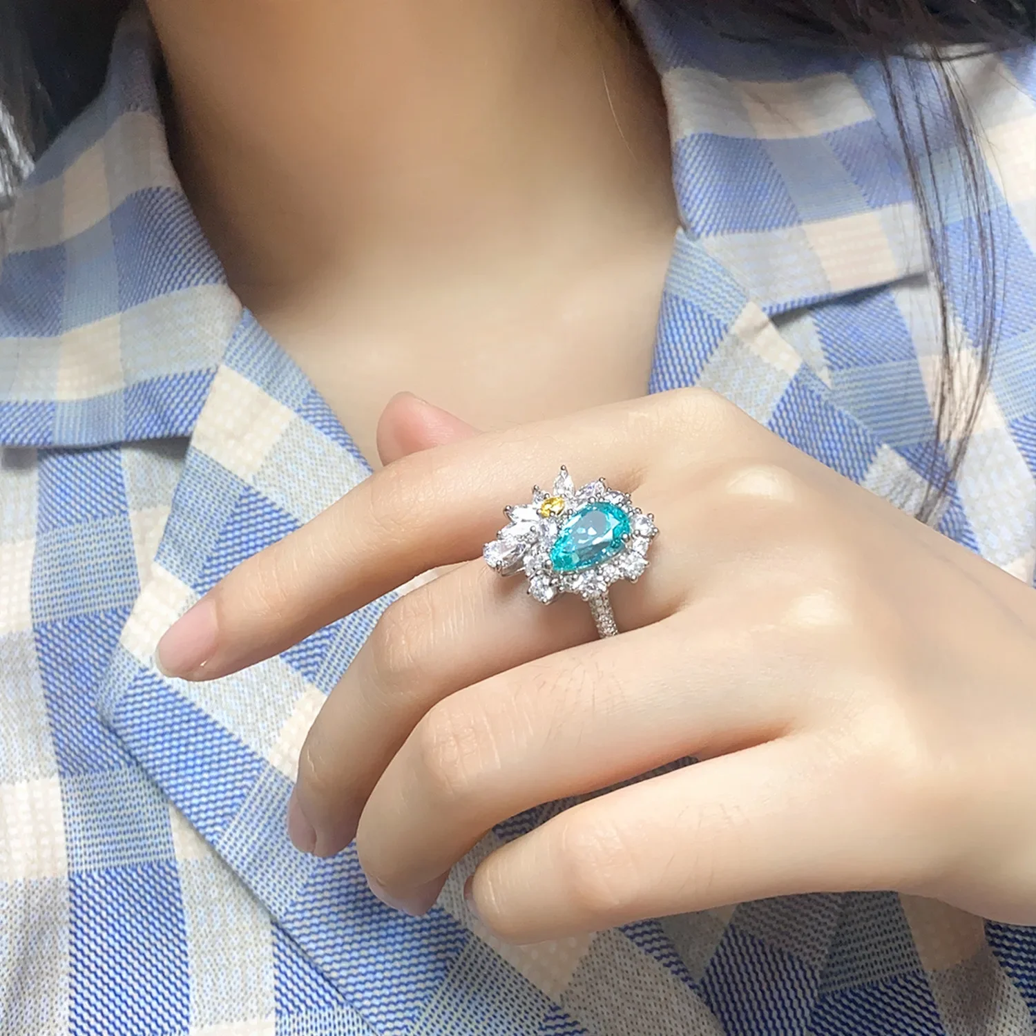 MUSHAN Custom Jewelry 925 Sterling Silver Ring Lab Blue Ruby Radiant Vintage Ring for Women 18K Gold Plated Anniversary Rings