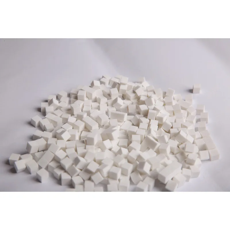 

100 Pieces /Bag of Patting Glue Sponge Block Nail Art Grab Clip Mini Tofu Block Nail Art Shop Special Grab Pen Nail Art Tools