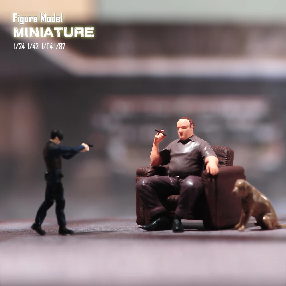 

Painted Miniature Model 1/24 1/43 1/64 1/87 A Obese Middle-Aged Man Holding A Cigar Unpainted Figure Model Toys View Decoration