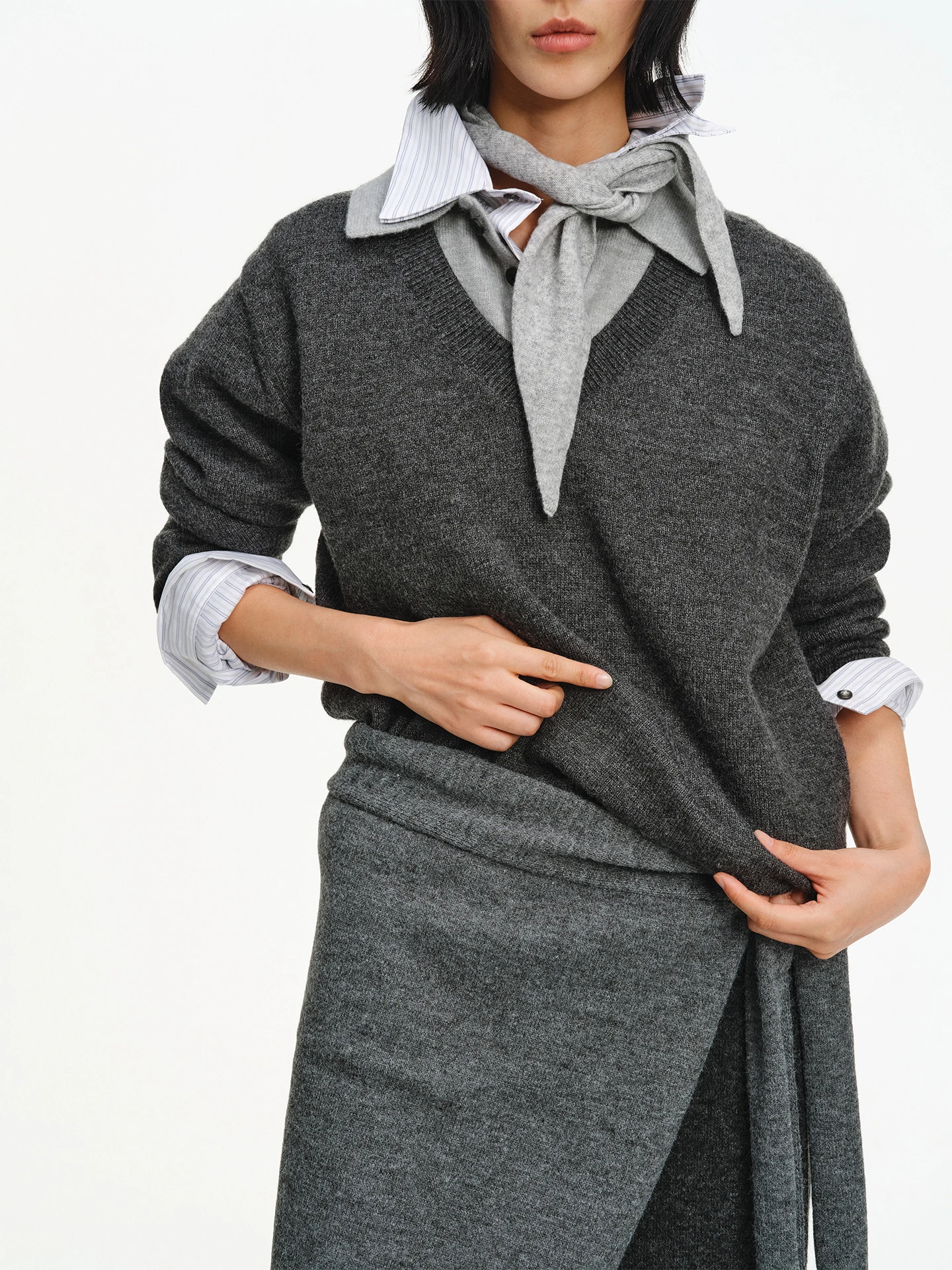 Men's 2025 Autumn New Faux Two-Piece Lapel Button Contrast Color Knitted Pullover Sweaters Male Handsome Long Sleeve Pullovers