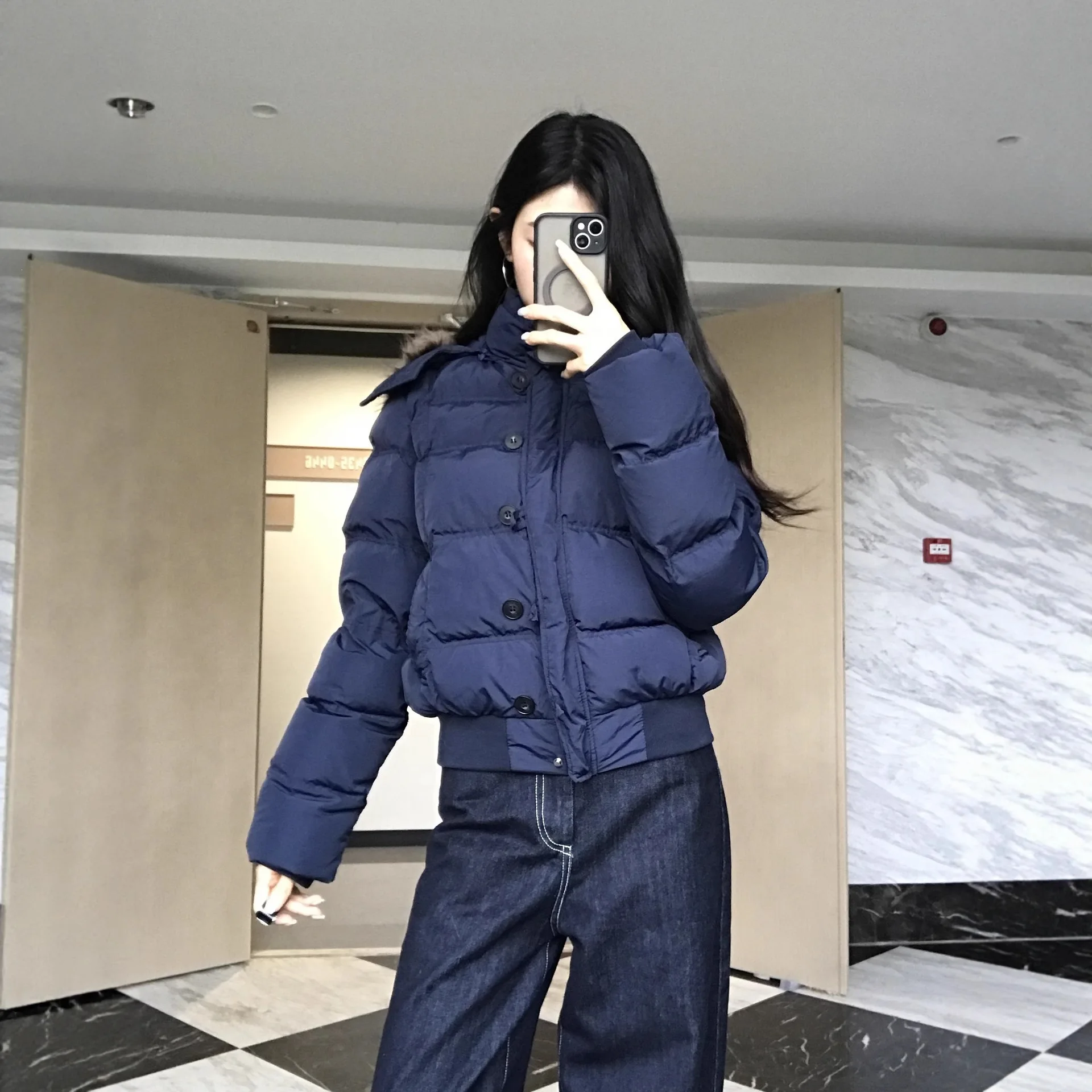 2026 Women Retro Faux Fur Collar Hooded Puffer Padded Jacket, Short Puffer Winter Coat