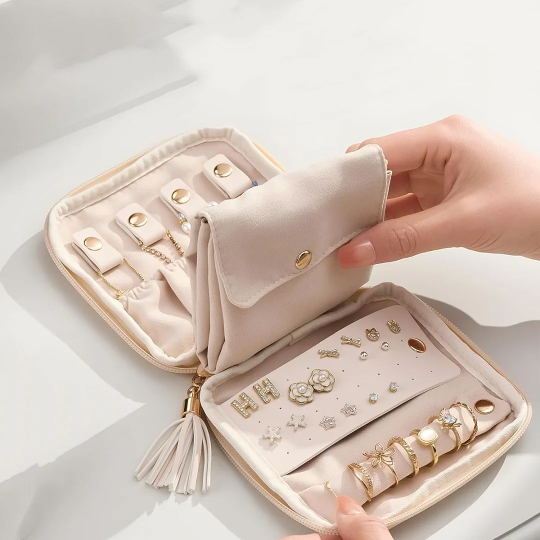 Soft Jewelry Case Organizer, Protable Jewellery Pouch, Multilayer Storage Bag Suitable for Earrings Necklaces Bracelets Travel