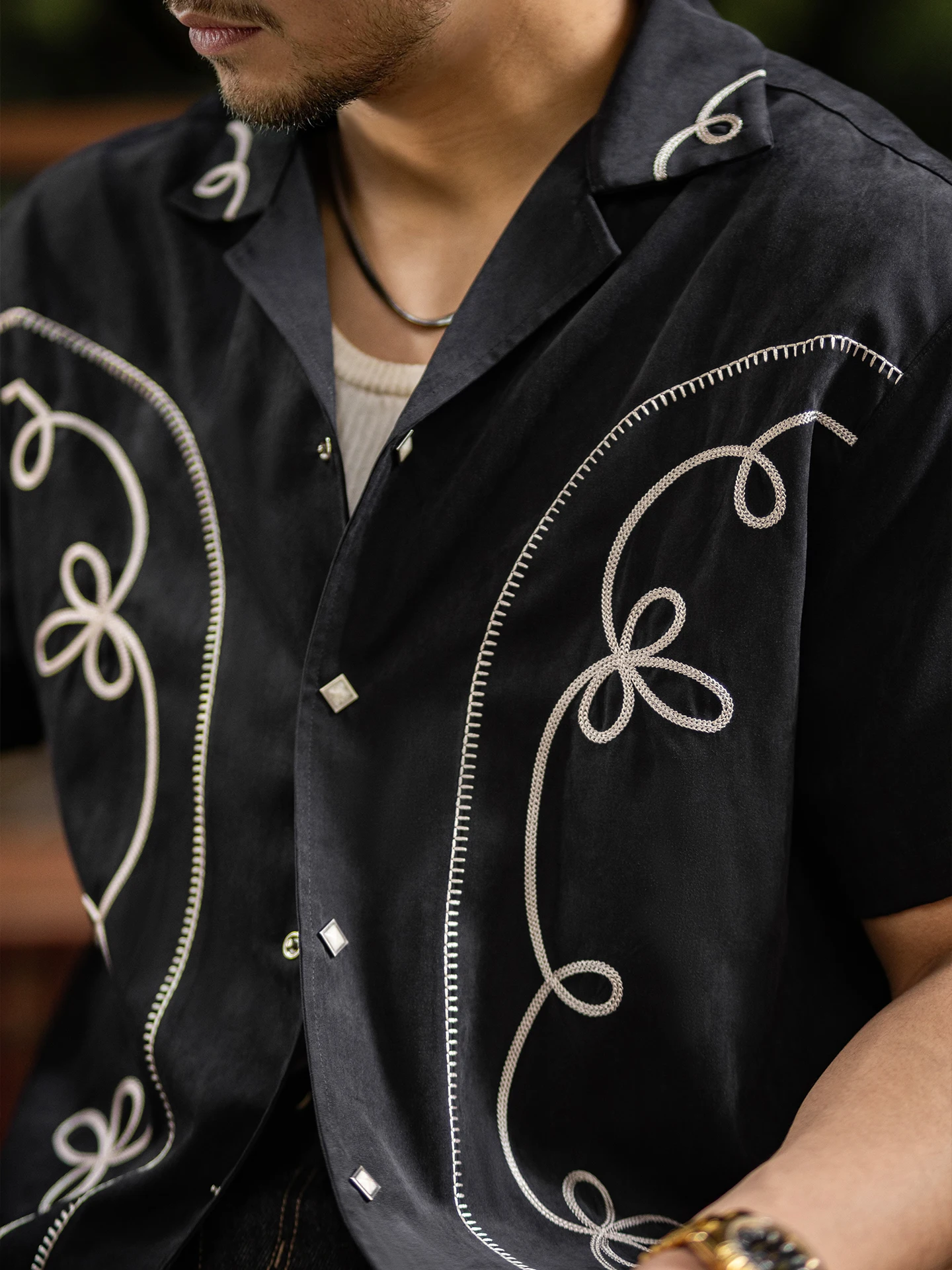 Retro Bullfighter Cuban Collar Short Sleeve Embroidered Shirt Men's Summer New Style Peach Velvet Shirt Casual Loose Fit