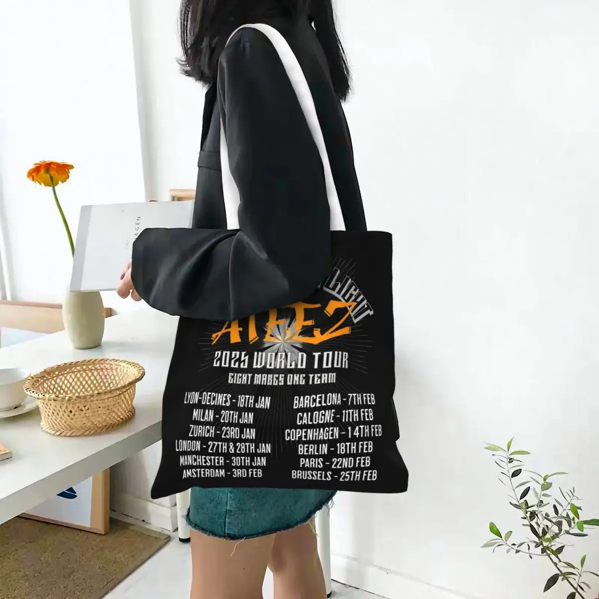 Women Men ATEEZ 2025 Towards The Light Tour Tote Bags Large Capacity Grocery Bag for Shopper Handbags