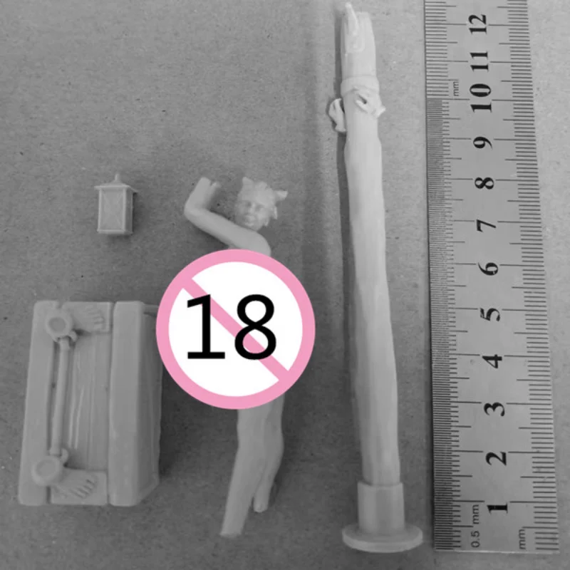 Sos Girl Nsfw Full Resin Figure 1/24 Scale Assemble Miniature Garage Model Kit Unassembled Unpainted Diorama Toys