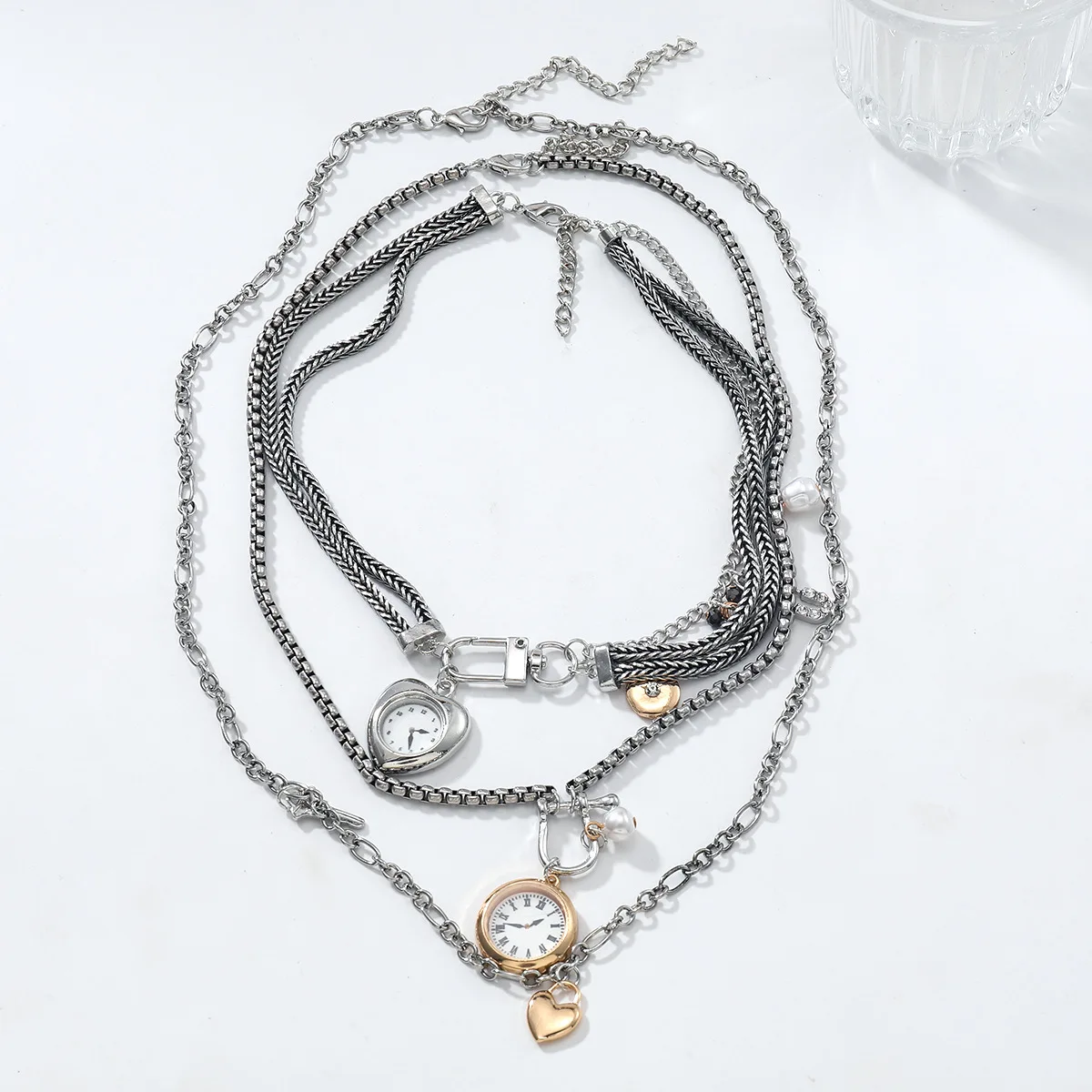 Personalisierte Design-Uhr-Charm-Halsketten für Damen, modischer Schmuck für Bankett- und Partygeschenke – Detail 2