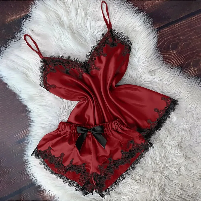 

Sexy Lingerie Women Sleep Wear Camisole Bow Shorts V-Neck Tops Velvet Pajamas Sleepwear пижама женская Hot