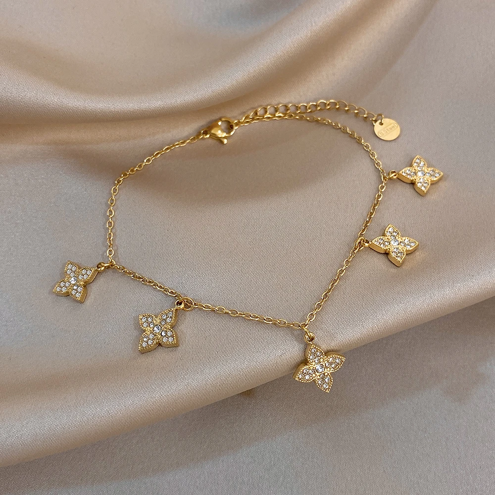 Freetry Elegant Waterproof Golden Stainless Steel Bracelet for Women Inlaid Zircon Flower Charm Bracelet Daily Lady Jewelry Gift