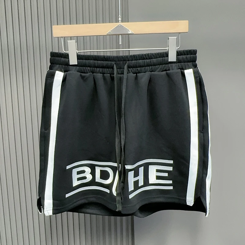 

Летние шорты, модные уличные спортивные повседневные джерсы, мужские свободные пляжные брюки, короткие брюки до колена, бриджи в полоску на шнурке