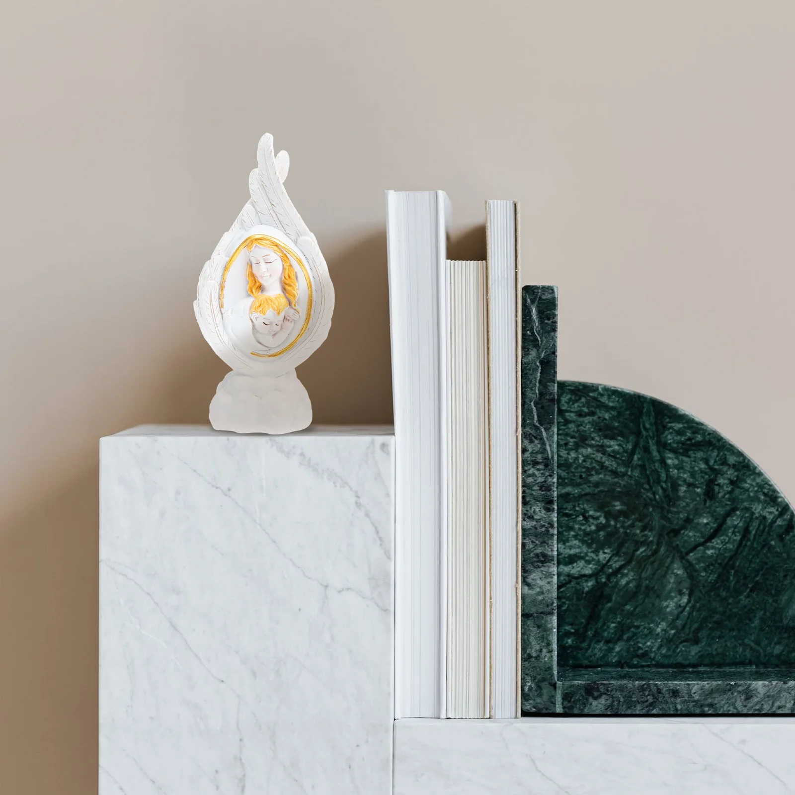 

St. Jesus Resin Statue Home Decoration Religious Ornament for Church Living Room Desktop Decorative Craft Gift