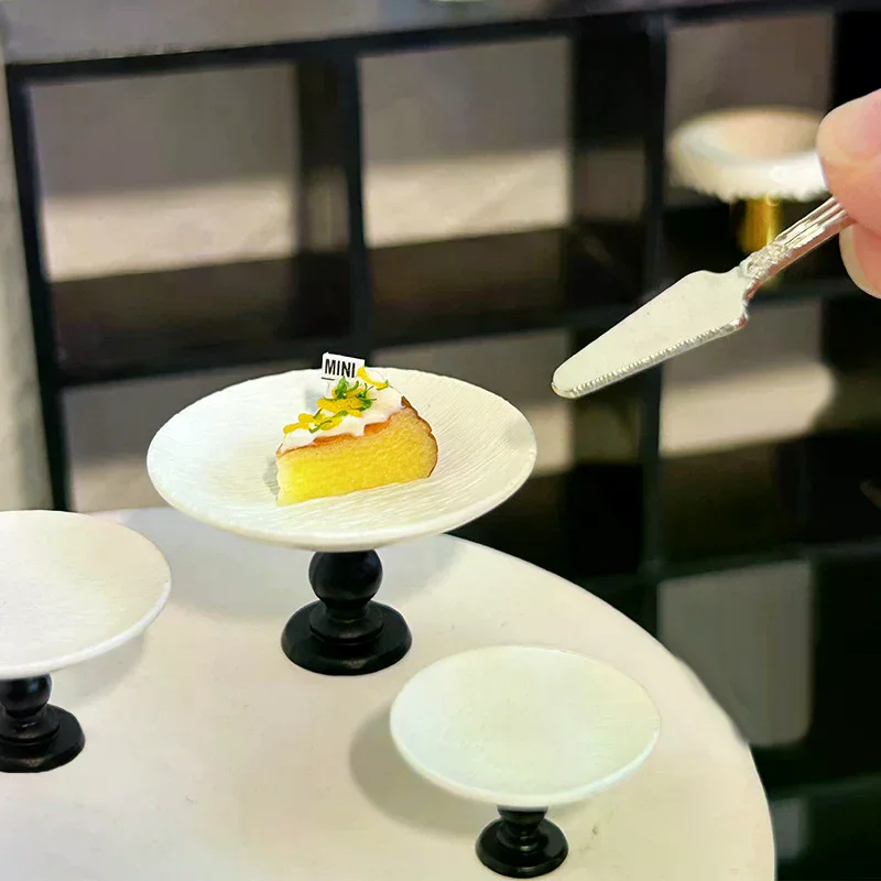 1Pcs Dollhouse Miniature Pattern Tray Model Mini Meal Plate High Foot Fruit Plate Kitchen Accessories For Doll House Decor Toys