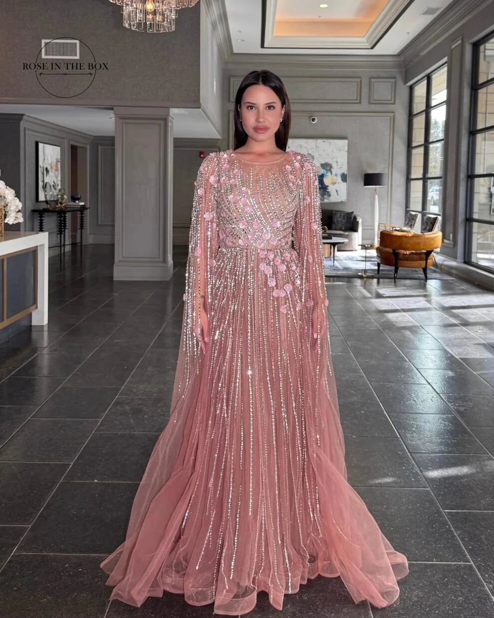 Vestidos de noite de renda de luxo personalizados para mulheres manga longa frisada linha a فسات -. onderikanvestido de festa de cocktail rosa com decote em o