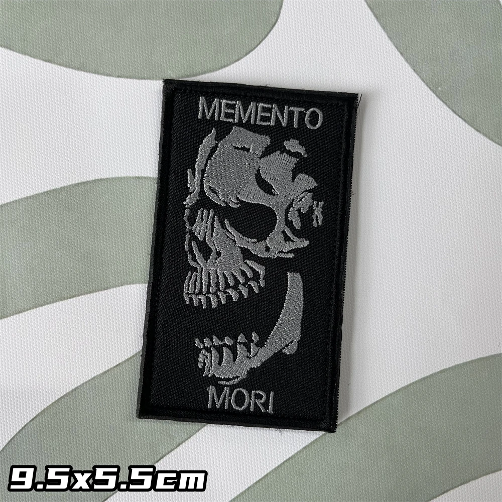 MEMENTO MORI Skull Morale Badge Patches Tactical Armband Backpack Hook and Loop Embroidered Stickers