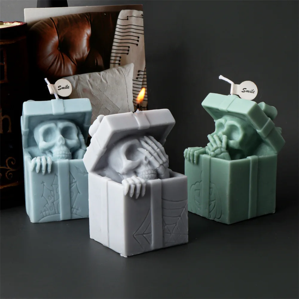 

Gift Box Skull Head Halloween Silicone Mold Gypsum form DIY Handmade Plaster Candle Ornaments Handicraft Mold Hand Gift Making