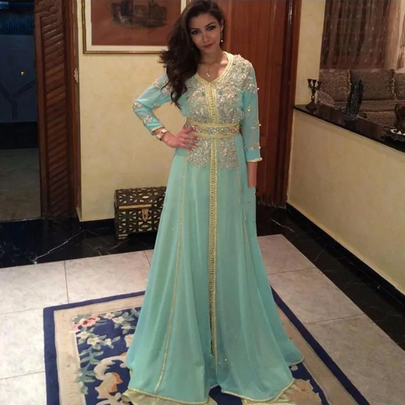 

Mint Green Muslim Evening Dresses A-line V-neck 3/4 Sleeves Beaded Islamic Dubai Kaftan Abaya Saudi Arabic Long Gown