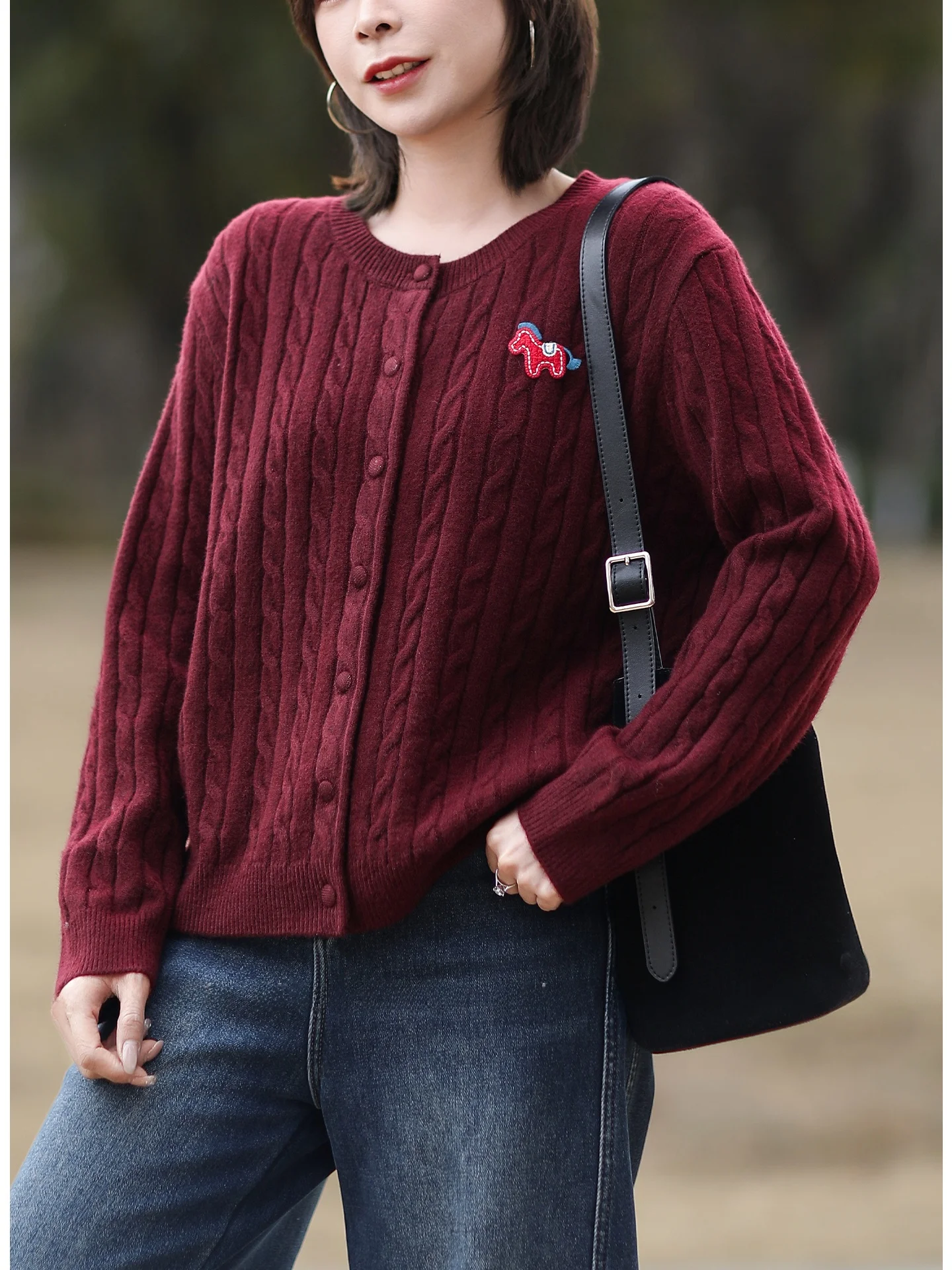 

Новинка 2026 года: Женский вязаный кардиган Tree Also, свободный крой, с узором «косы», длинный рукав, повседневный, стройнящий силуэт