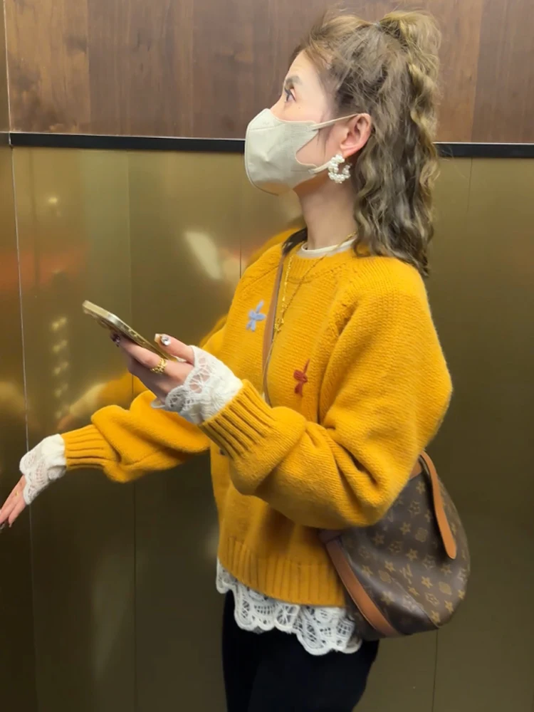 

Faionable Anti-Aging Embroidered round Ne Sweater Women's Autumn Winter New Korean Sle Knitted Base irt Top