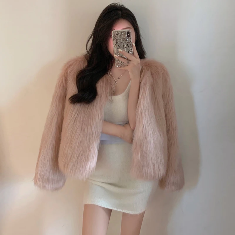 2024 Winter Warm Lady Faux Fur Coats Long Sleeves Short Cut Women Winter Artificial Fur Coat Thick Warm Female Faux Fur Jackets