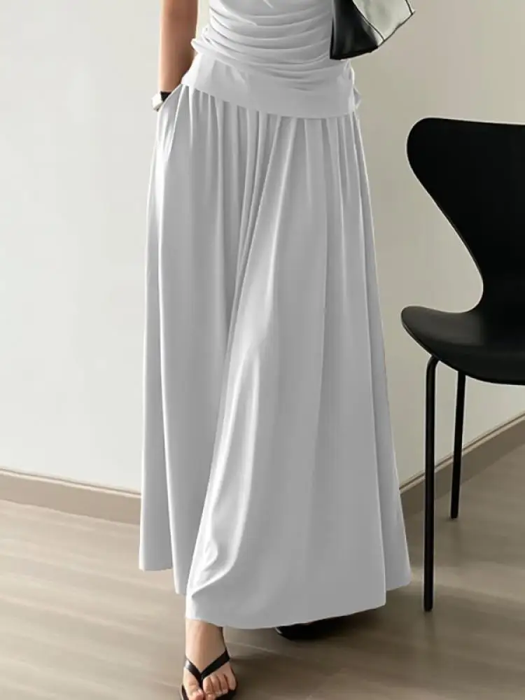 Uoozee Female Korean Fashion Black White Color High Waisted A-Line Skirts 2024 New Spring Summer Loose Casual Pleated Skirt