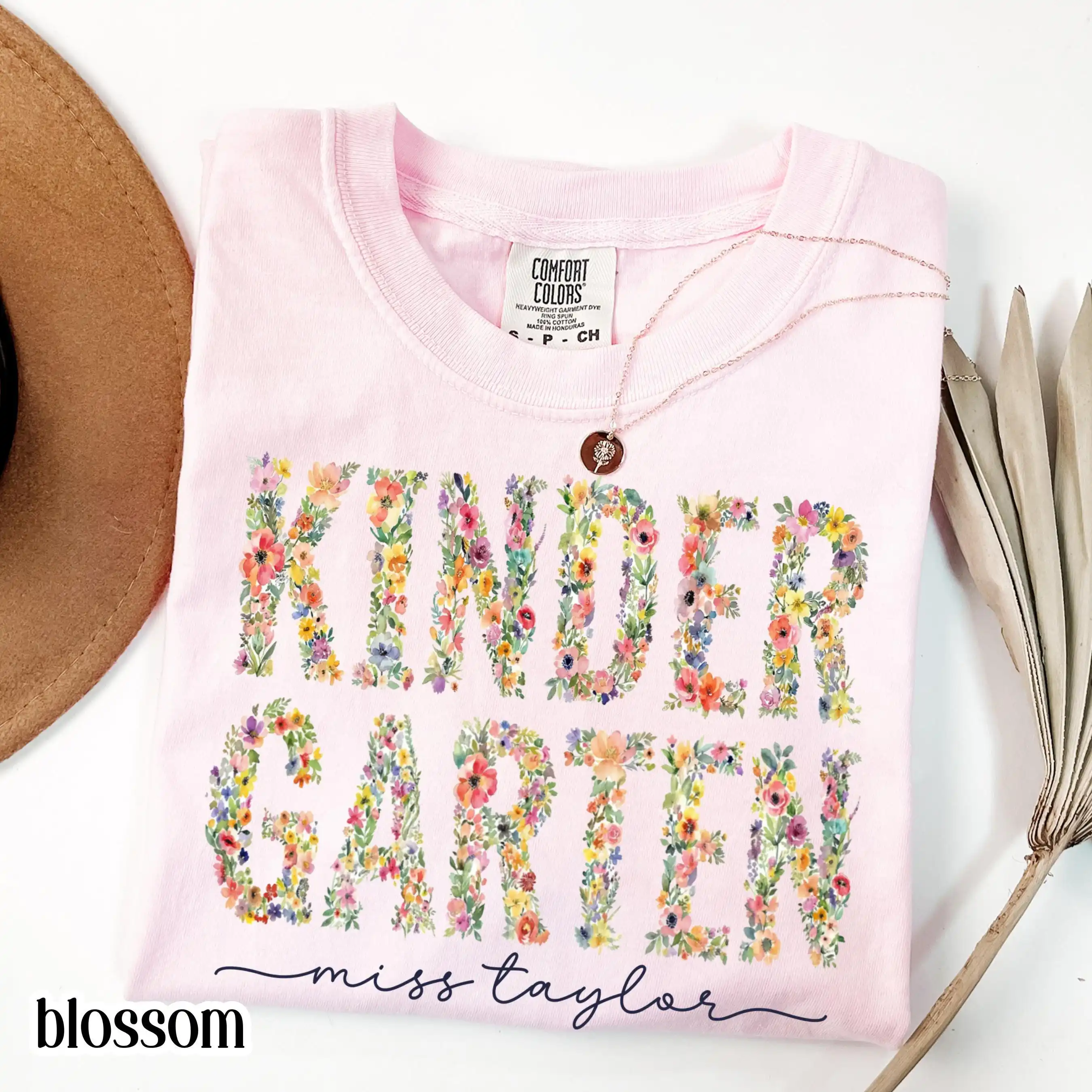 Kindergarten Teacher Shirt First Day Kinder Matching Group T-Shirt Floral Spring Flowers Educator Back to School