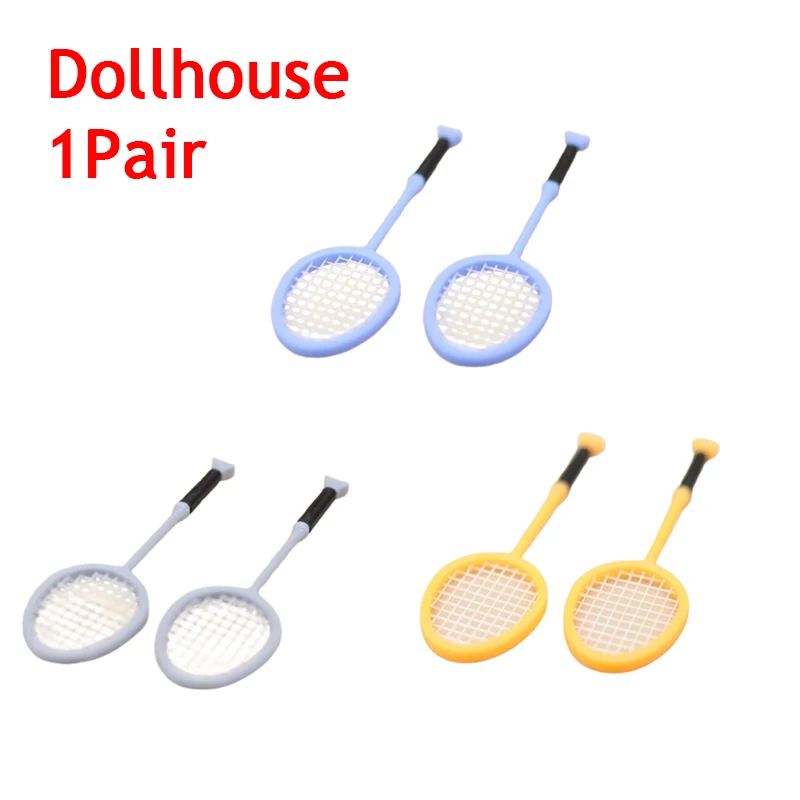 1Pair 1:12 Dollhouse Simulation Mini Badminton Racket Set Dollhouse Sports Scene Decoration Dolls House Pretend Play Toys