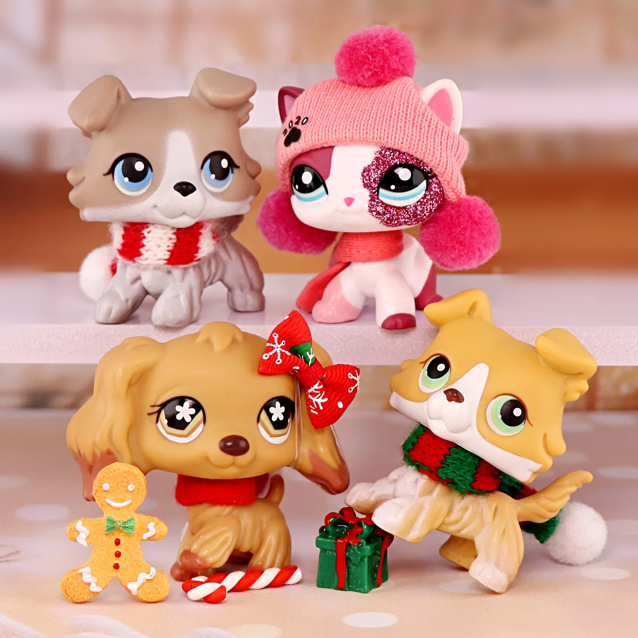 

4PCS LPS Mini Pet Shop Cocker Spaniel Husky Puppy and Collie Children's Toys Christmas Gifts Gifts for Boys and Girls