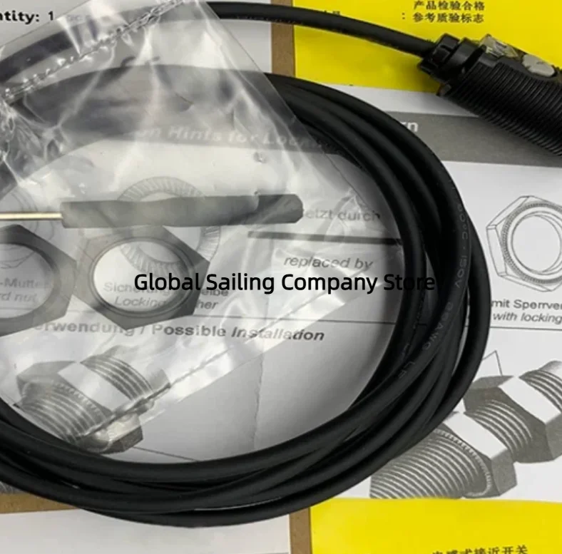 New GLV18-8-450/115/120 Diffuse photoswitch