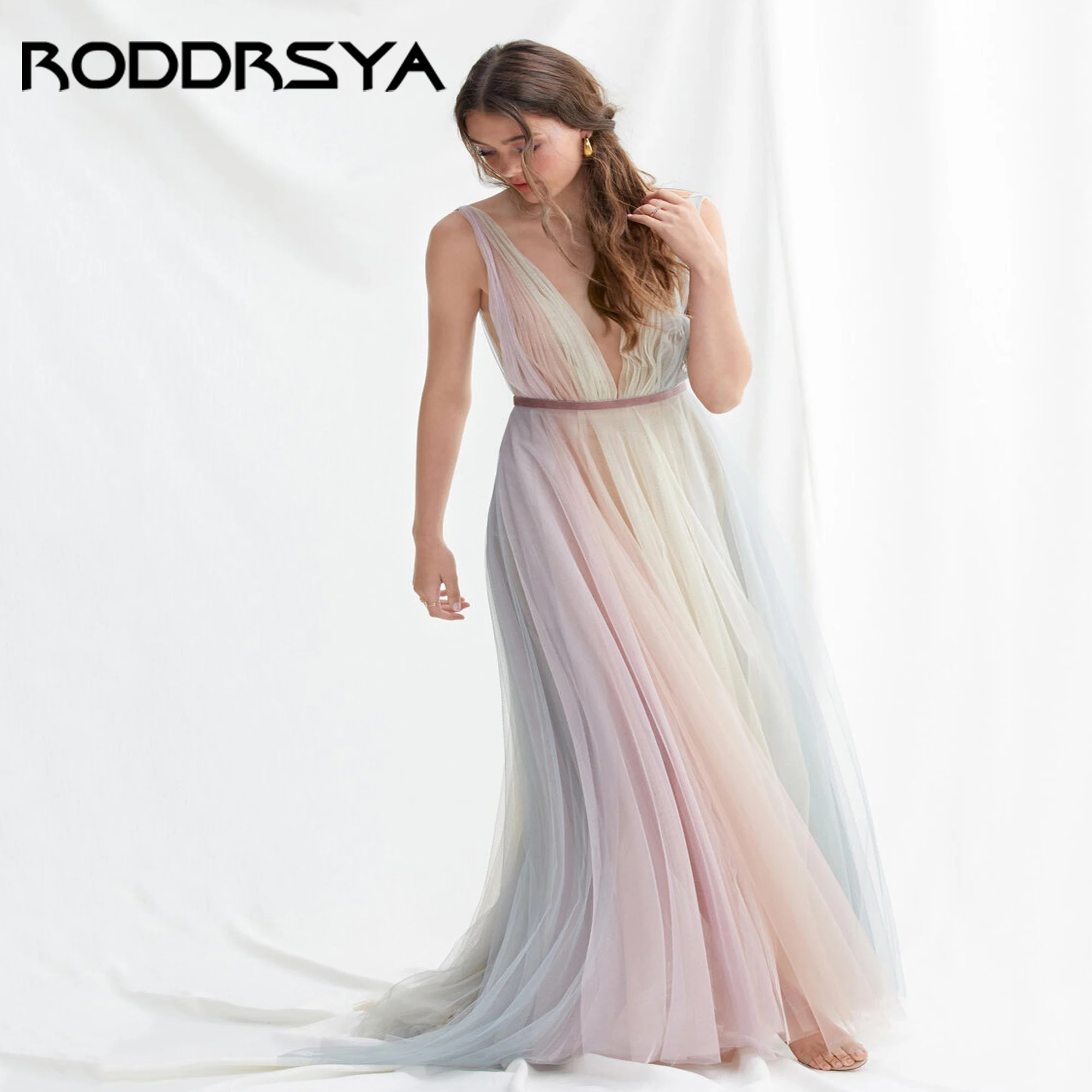 

Plunging V-Neck Wedding Dress Spaghetti Strap Backless Deep V-Neck Bride Gown Tulle A-Line Boho vestido de novia 2025 Customized