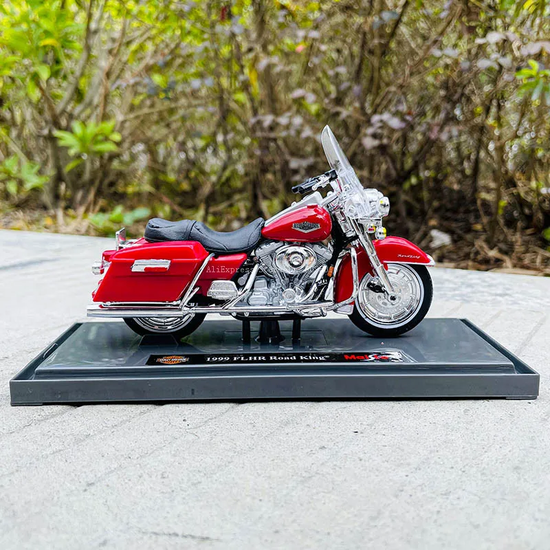 Maisto 1:18 Harley-Davidson moto 1999 FLHR Road King collezione di auto giocattolo modello moto in lega rossa