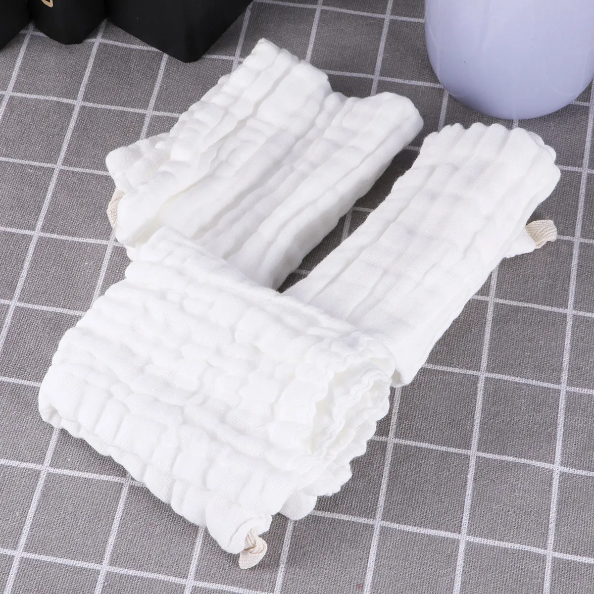 

4Pcs Pure Cotton 6-Layer Baby Bibs Soft Absorbent Quick Dry Muslin Gauze Handkerchief Baby Washcloth Handkerchief