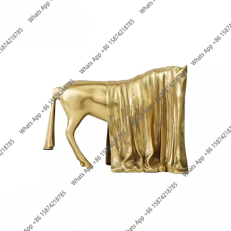 New Chinese-style European-style modern metal masked horse ornament sculpture model house sales office hall soft decoration